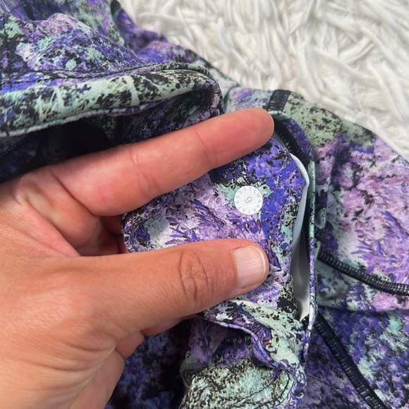 Lululemon Fast & Free Crop II Nulux 19" Vivid Vision Multi Black - Picture 4 of 6